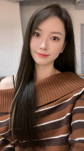 凌琳的照片