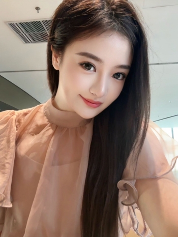 贝贝抠抠的照片