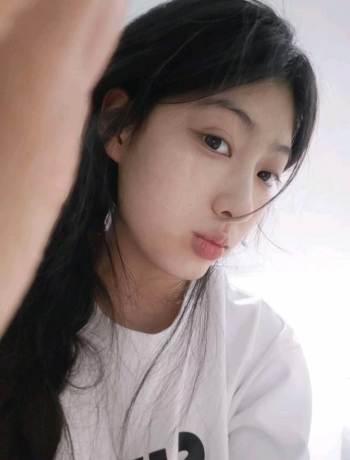 吸吸的照片