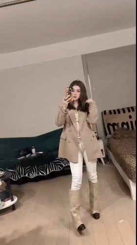 YK丽娜的照片