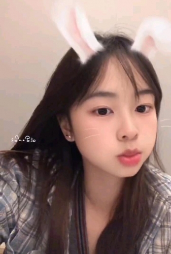 不吃香菜.a的照片
