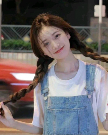 李思琪的照片