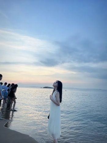 浅浅的微笑021的照片