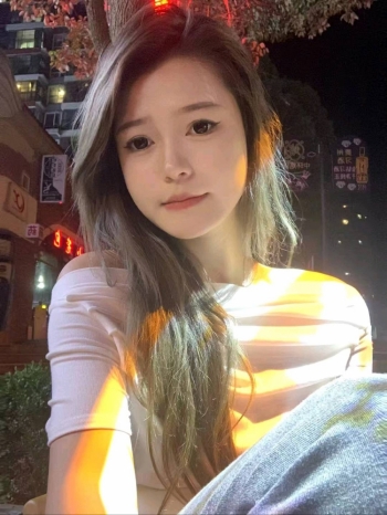 彤彤妹妹i的照片