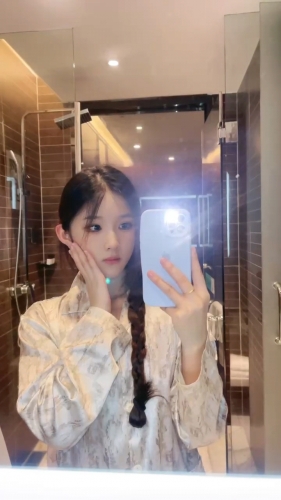 晴天996的照片