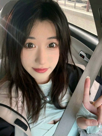 柳叶儿的照片