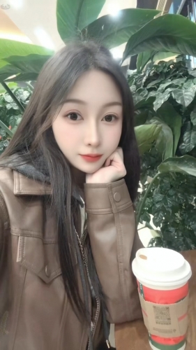 土家姑娘的照片