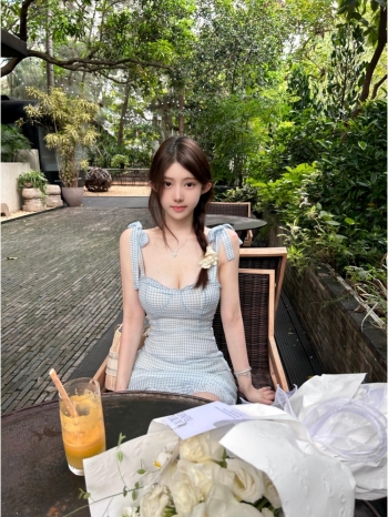 猫系女友的照片