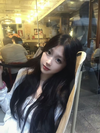晓婉婉的照片