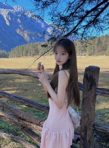 兰蓝的照片