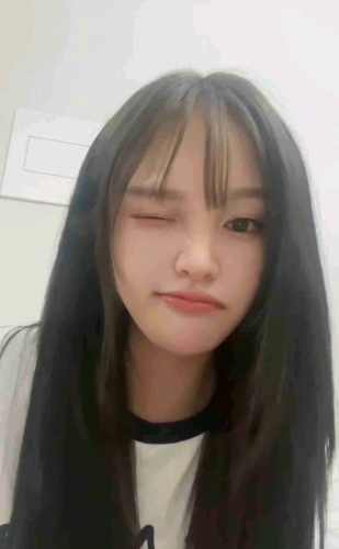 朱丝丝的照片