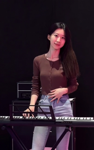 安妮Annieg的照片