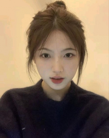 难受的困困的照片