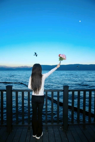 谁是谁非的照片