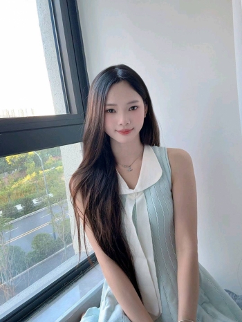 小羊羔不乖的照片