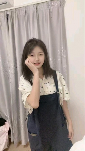 琪琪姐姐的照片