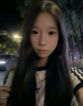 茹茹不小心的照片