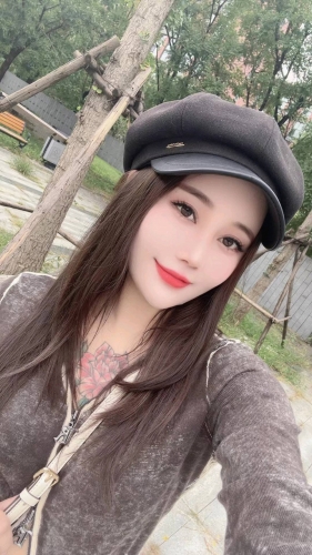 楚楚可怜的照片