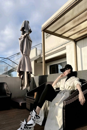 甜的有点正经的照片