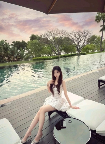 诗诗丫丫的照片