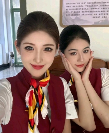 偷吃禁果的照片