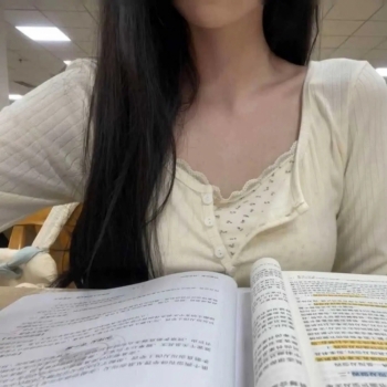 资格的花朵的照片