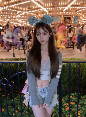 兰蓝的照片
