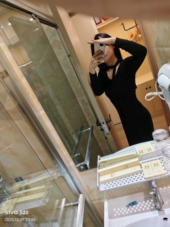 乐予很哇塞的照片