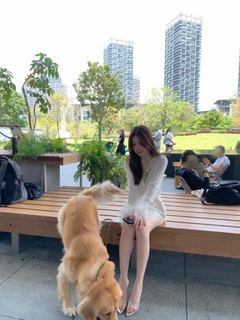 猫系女友的照片