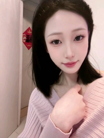 爱琳琳的照片