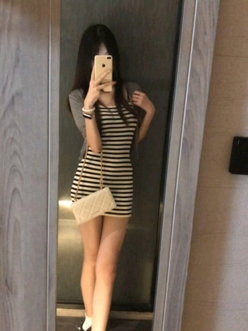 云悠悠的照片