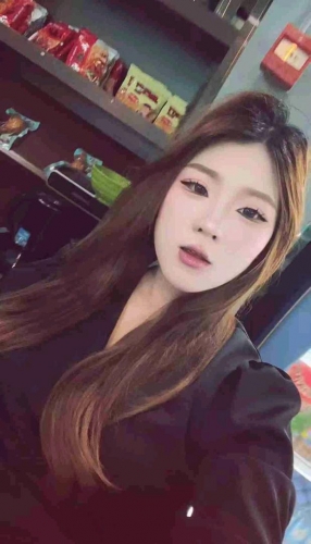 ai茶茶的照片