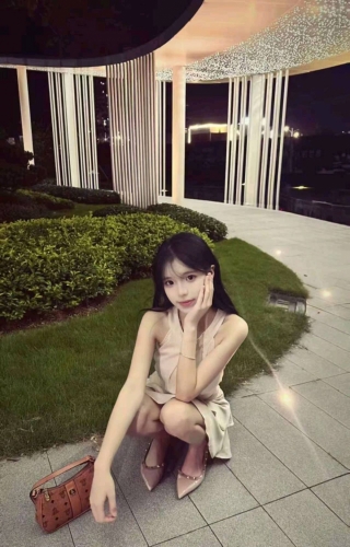 淡若清清的照片