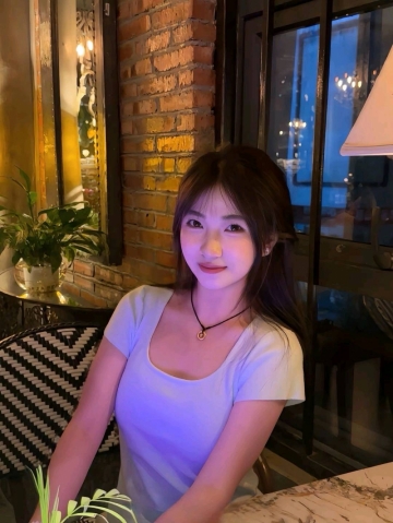 小小酥梨的照片