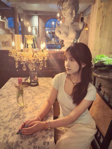 小小酥梨的照片