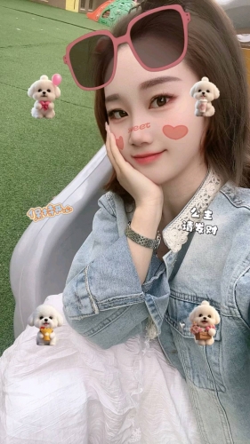 楚楚伊人的照片