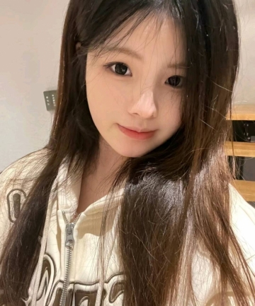 韩琳琳的照片