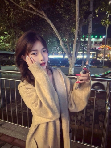 小小酥梨的照片
