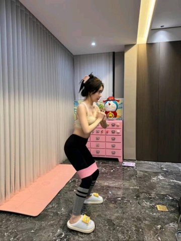 Lbubu的照片