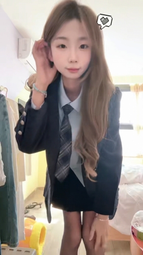 NANA悠的照片