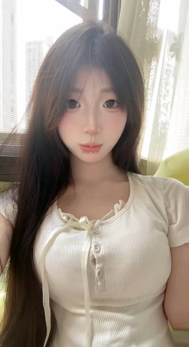 李安诺的照片