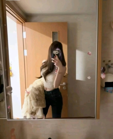 小蜜甜桃的照片