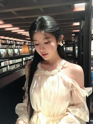 八九不离十n178的照片