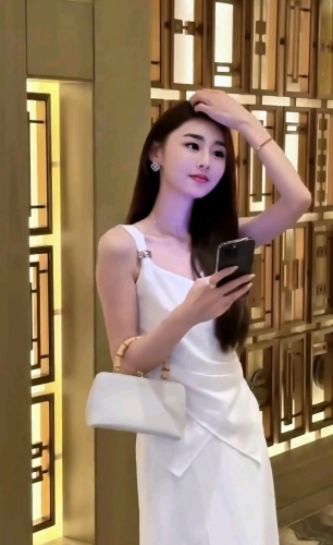 于彤的照片