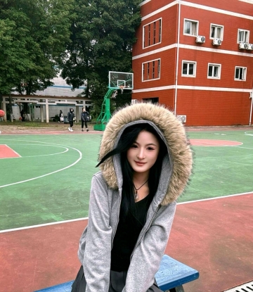 婉清I的照片
