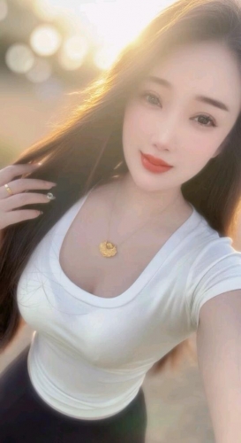 周晴的照片