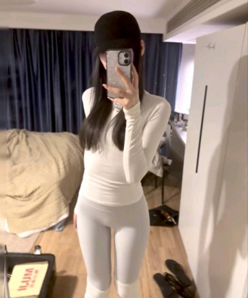小蜜甜桃的照片