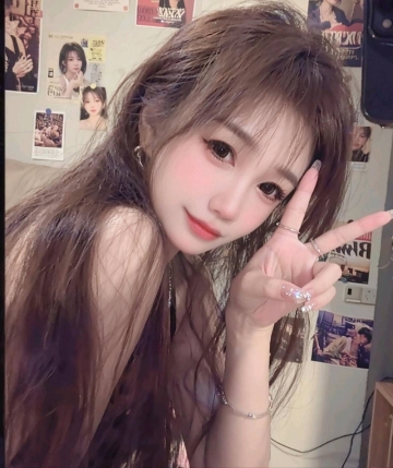 扑火的飞蛾_的照片