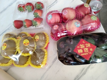 微笑女孩儿的照片