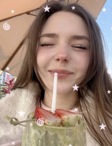 安.娜的照片